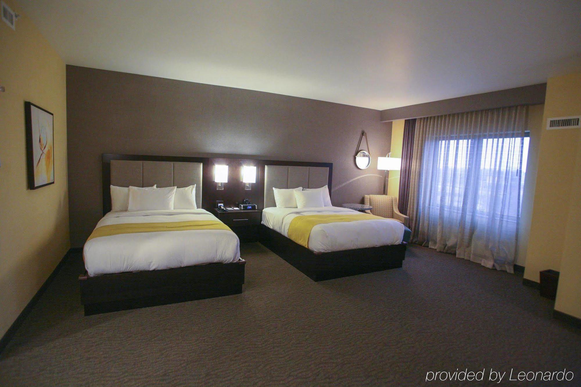 Doubletree By Hilton Bemidji Hotel Ngoại thất bức ảnh